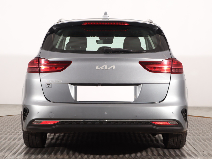 Kia Ceed, 2022