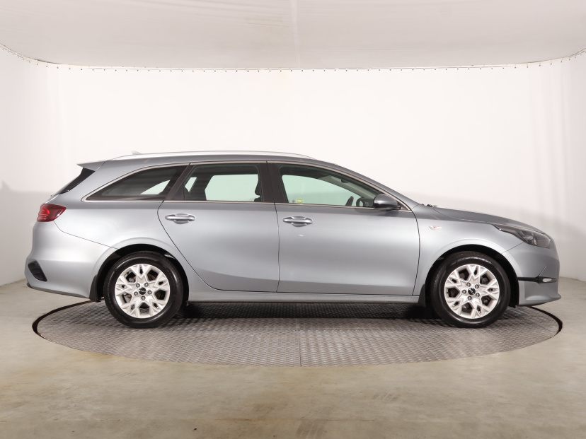 Kia Ceed, 2022