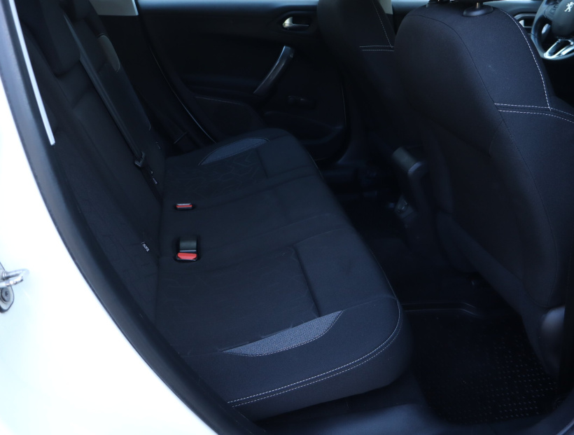 Peugeot 2008, 2018