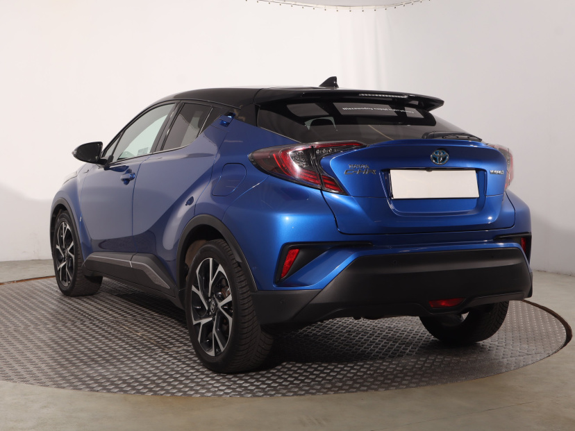 Toyota C-HR, 2017