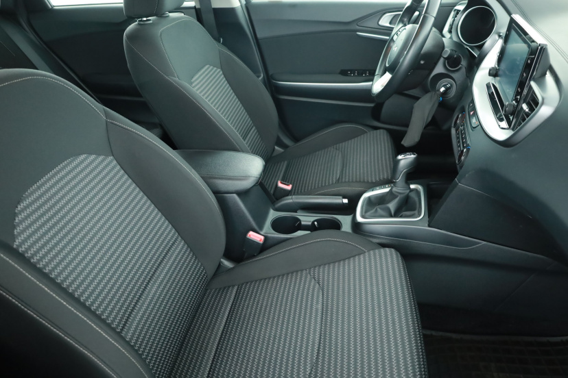 Kia Ceed, 2022