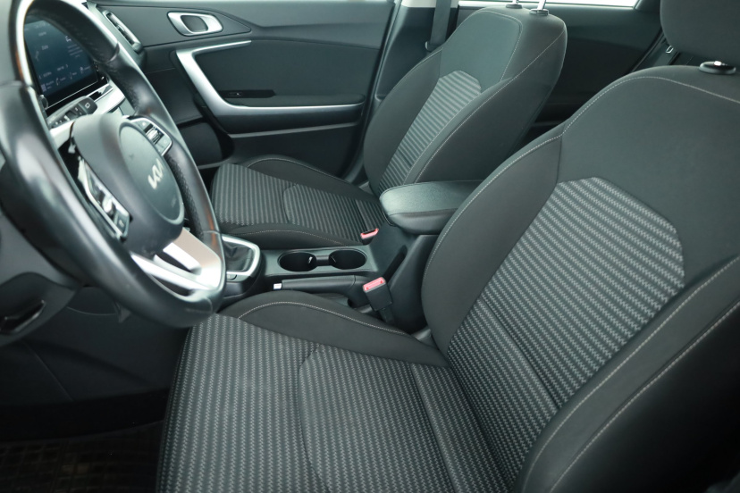 Kia Ceed, 2022