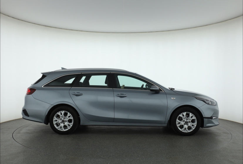 Kia Ceed, 2022