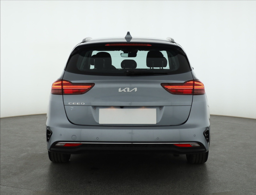 Kia Ceed, 2022