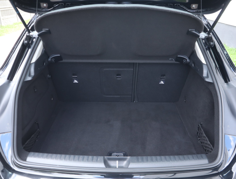 Mercedes-Benz GLA, 2017