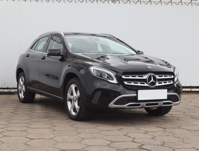 Mercedes-Benz GLA, 2017