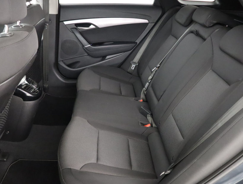 Hyundai i40, 2012
