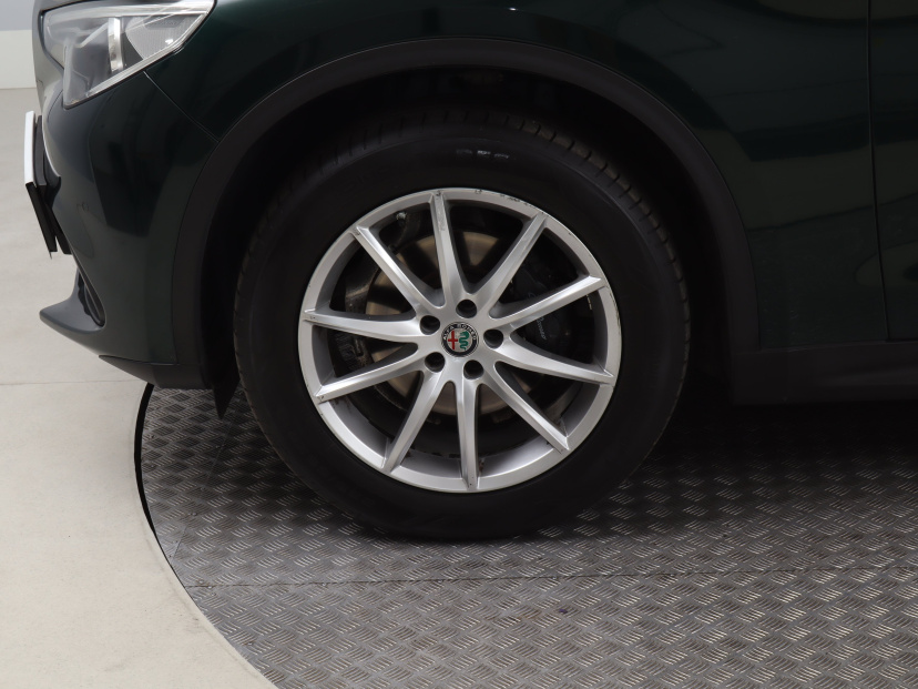 Alfa Romeo Stelvio, 2019
