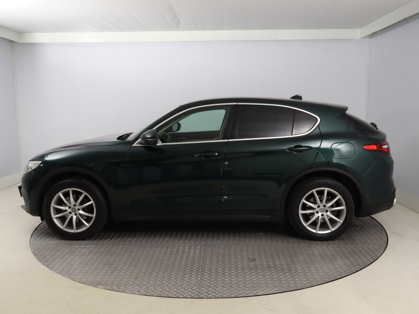 Alfa Romeo Stelvio, 2019