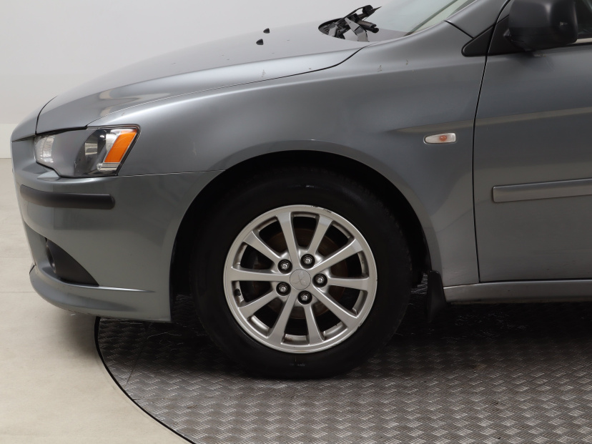 Mitsubishi Lancer, 2015