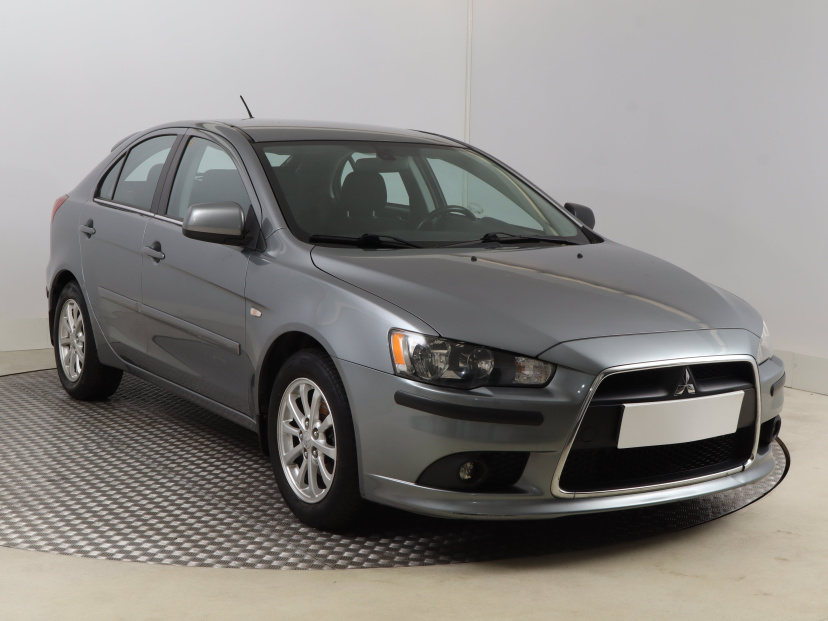 Mitsubishi Lancer, 2015