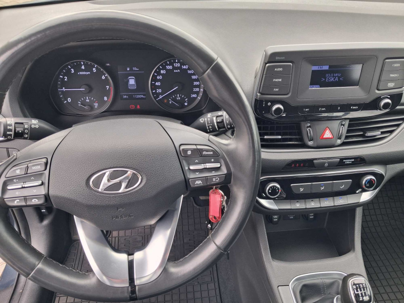 Hyundai i30, 2022