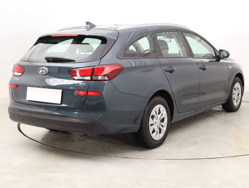 Hyundai i30, 2022