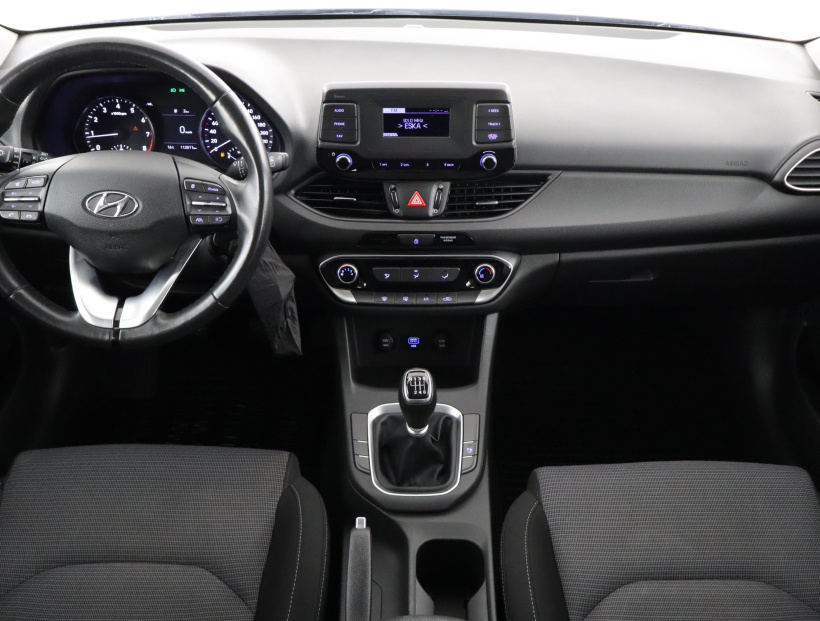 Hyundai i30, 2022