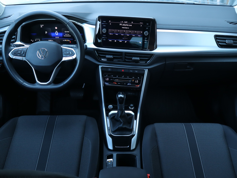 Volkswagen T-Roc, 2024