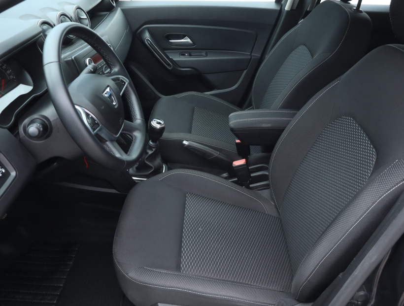 Dacia Duster, 2021