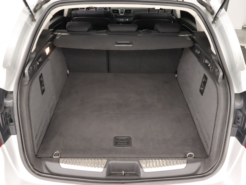 Renault Laguna, 2008