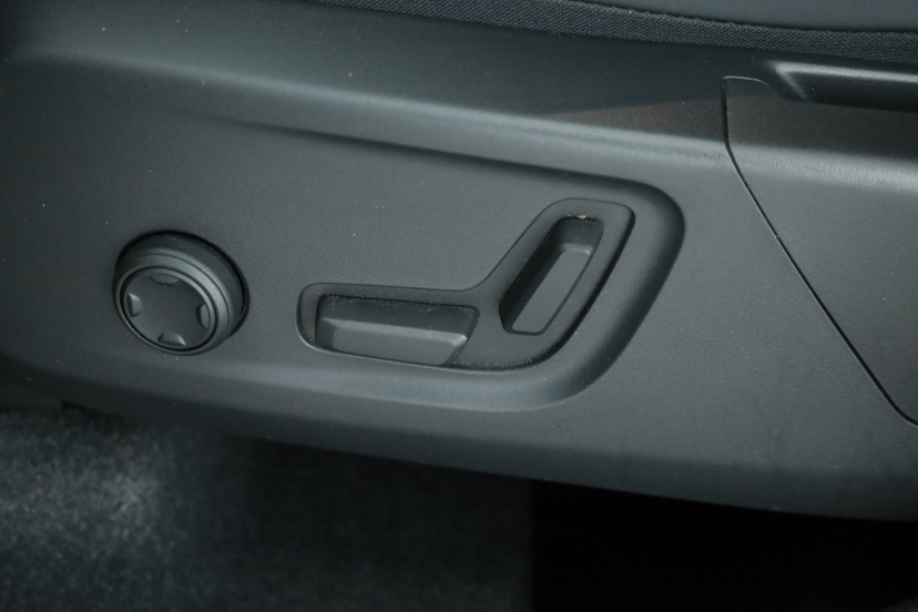 Volvo XC40, 2023