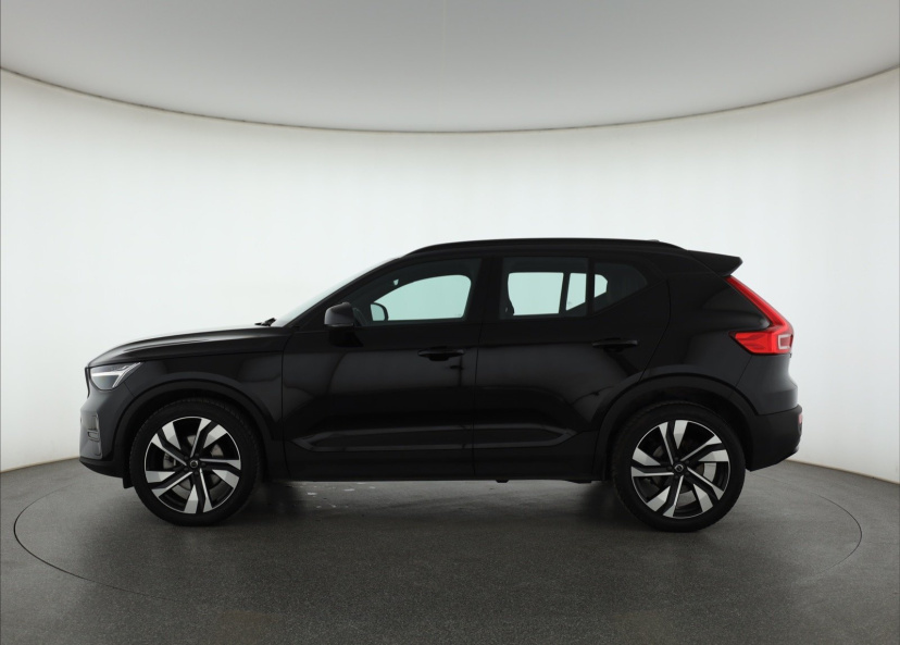 Volvo XC40, 2023