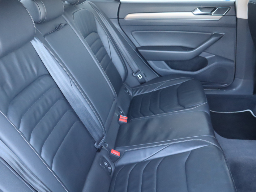 Volkswagen Arteon, 2017
