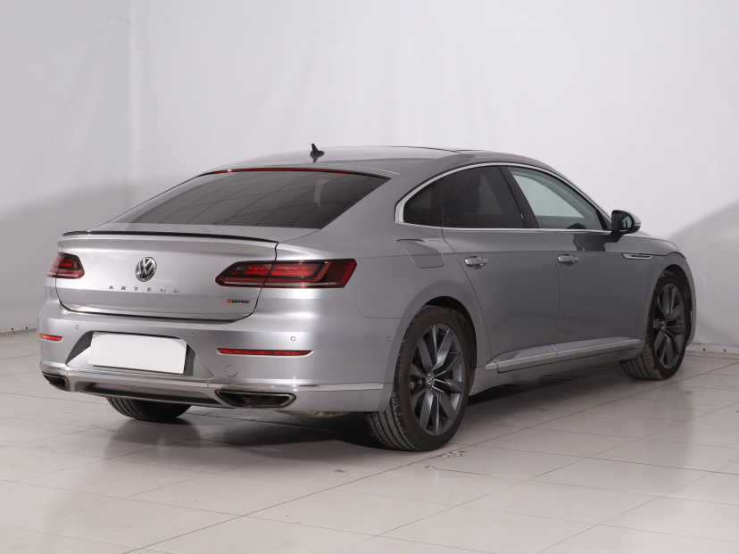 Volkswagen Arteon, 2017