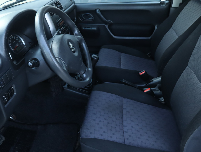 Suzuki Jimny, 2009