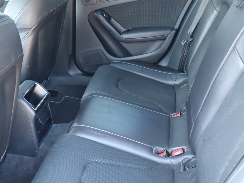 Audi A4, 2014