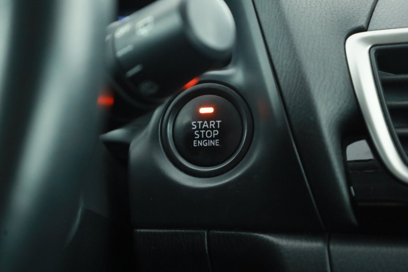 Mazda 3, 2015