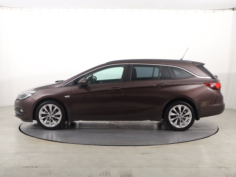 Opel Astra, 2017