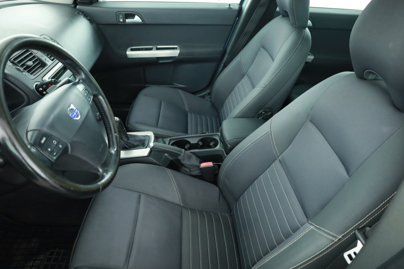 Volvo S40, 2004