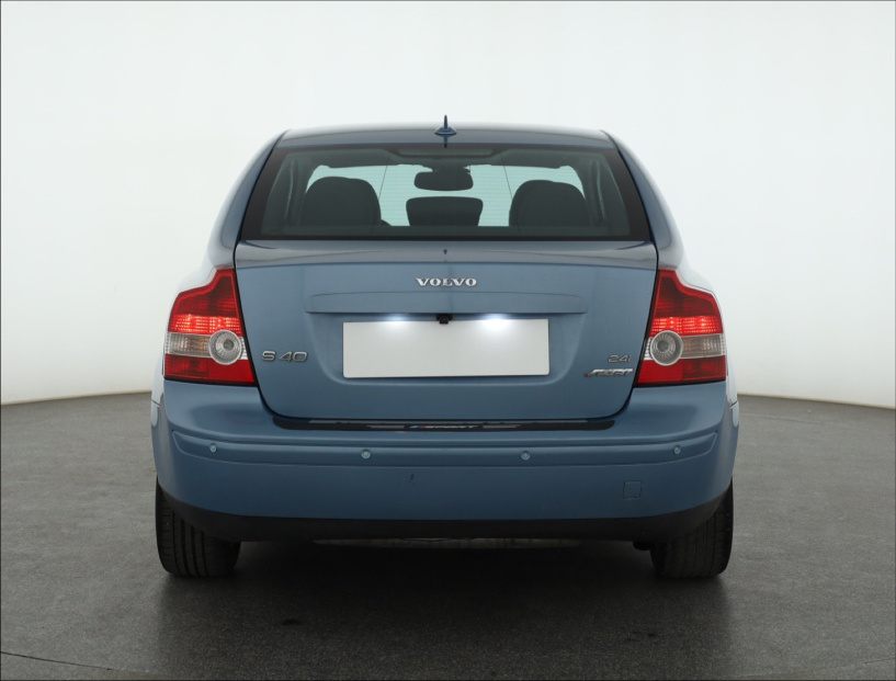Volvo S40, 2004