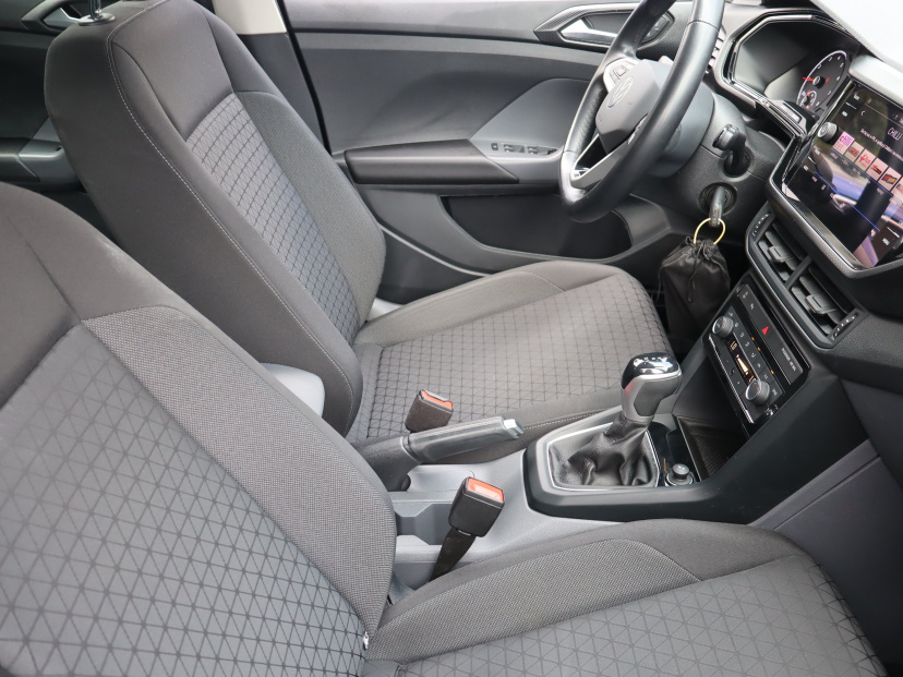 Volkswagen T-Cross, 2021