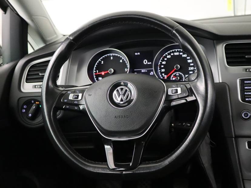 Volkswagen Golf, 2015