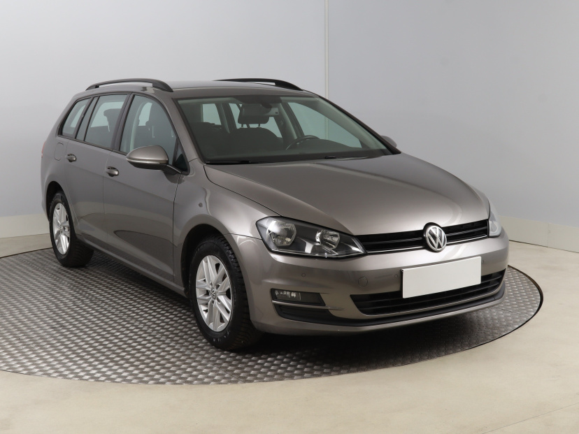 Volkswagen Golf, 2015