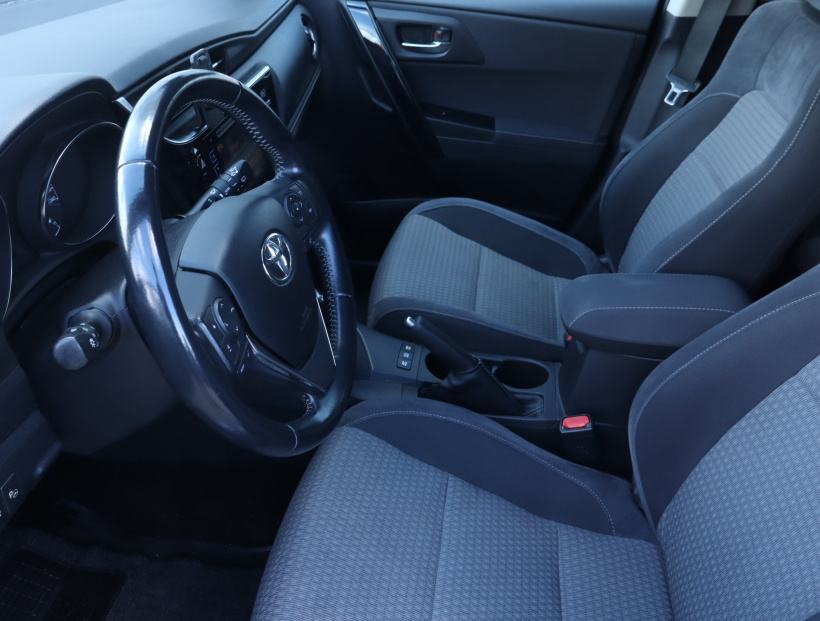 Toyota Auris, 2018