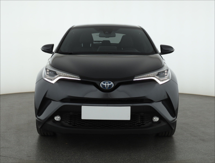 Toyota C-HR, 2018