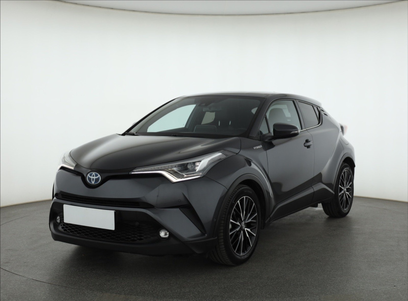 Toyota C-HR, 2018