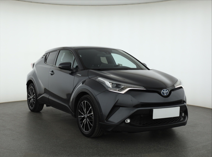 Toyota C-HR, 2018