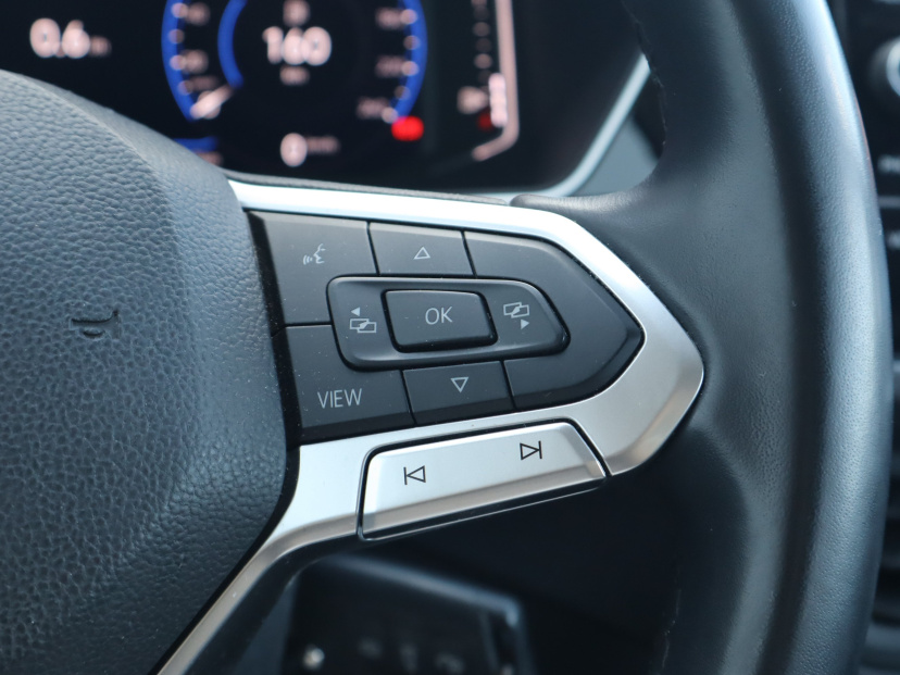 Volkswagen T-Cross, 2019