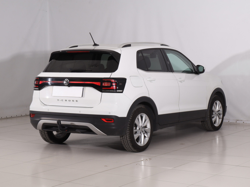 Volkswagen T-Cross, 2019