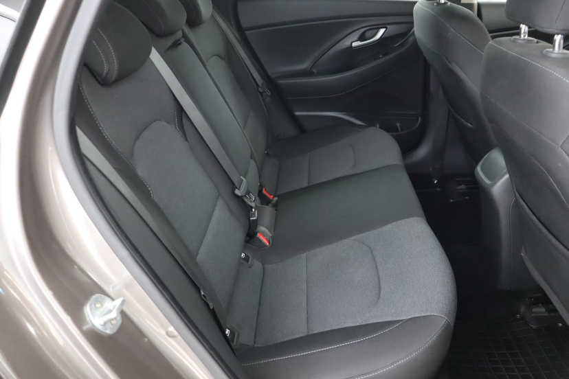 Hyundai i30, 2021