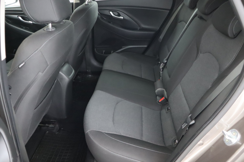 Hyundai i30, 2021