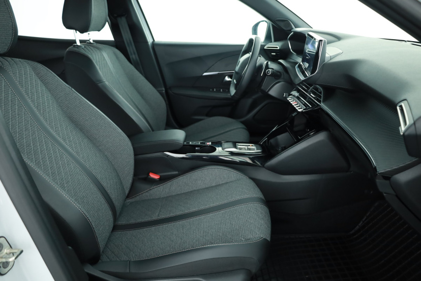 Peugeot 2008, 2024
