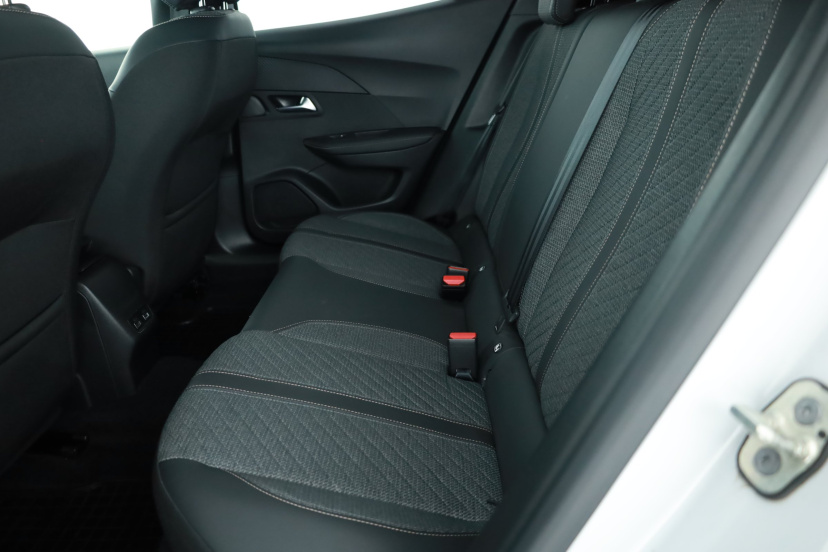 Peugeot 2008, 2024