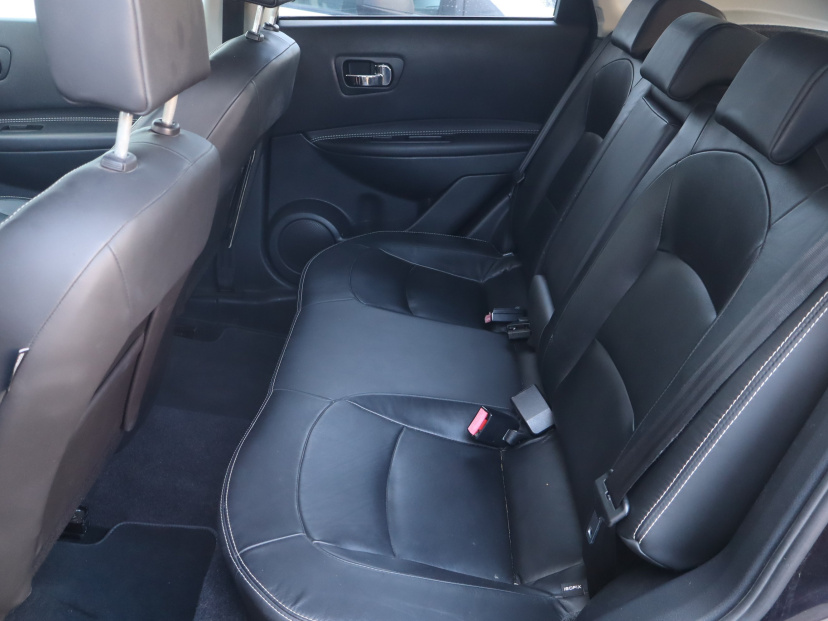 Nissan Qashqai, 2011