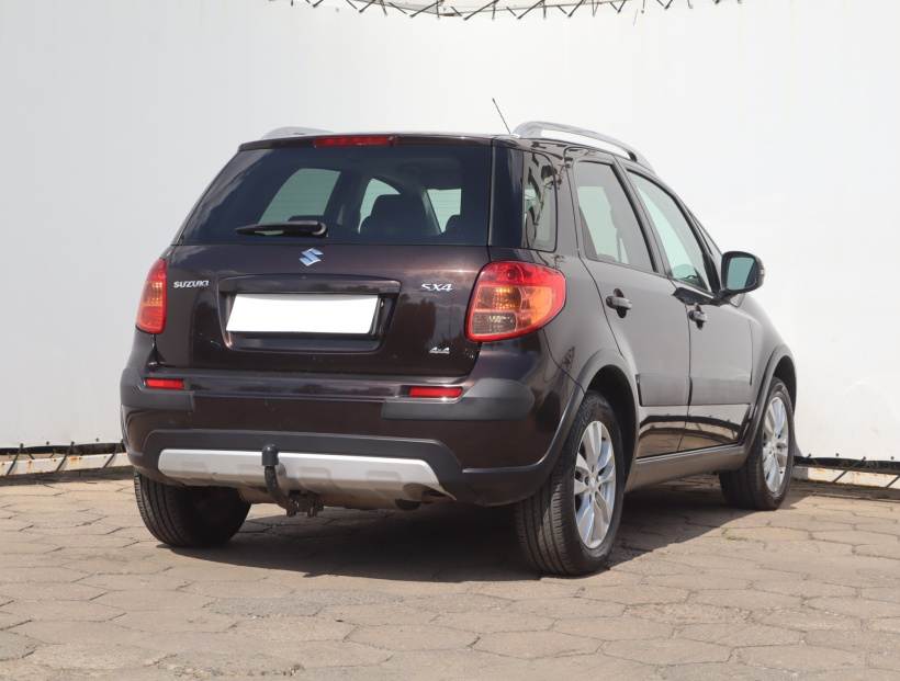 Suzuki SX4, 2012