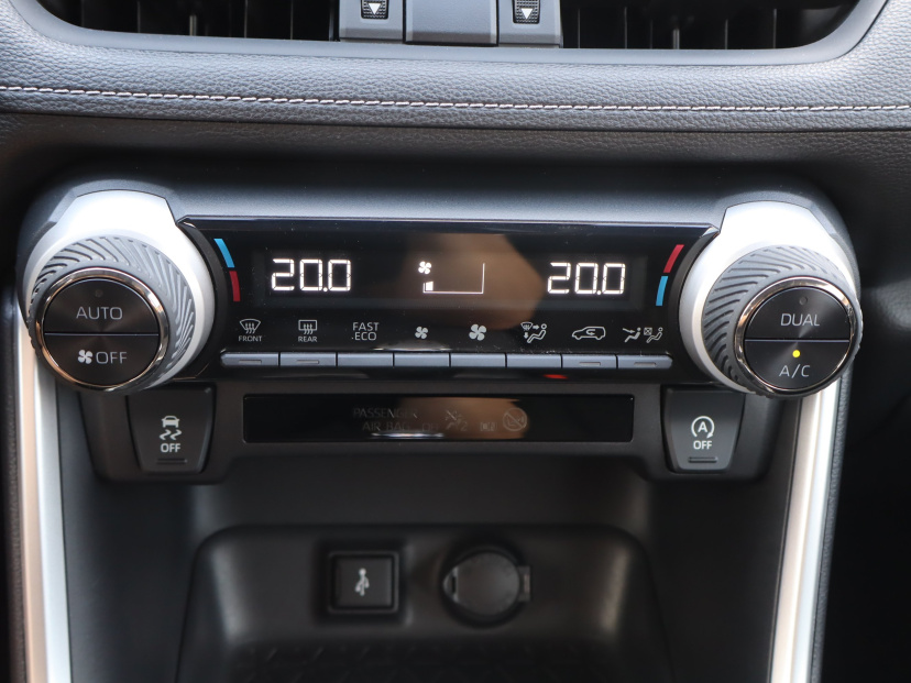 Toyota RAV 4, 2021