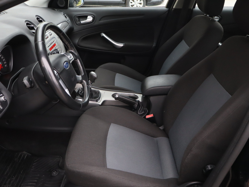 Ford Mondeo, 2010