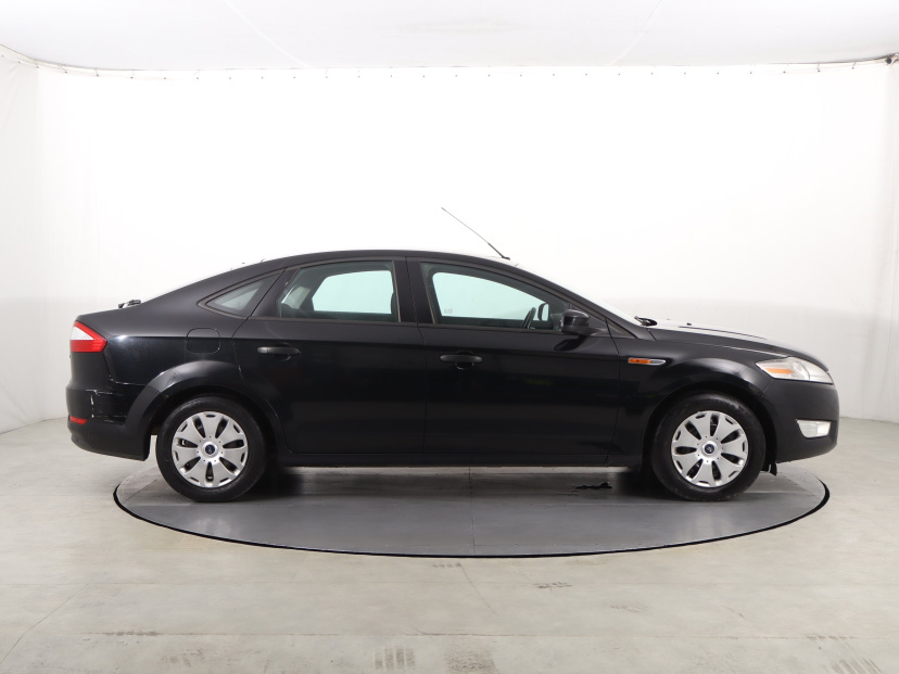 Ford Mondeo, 2010