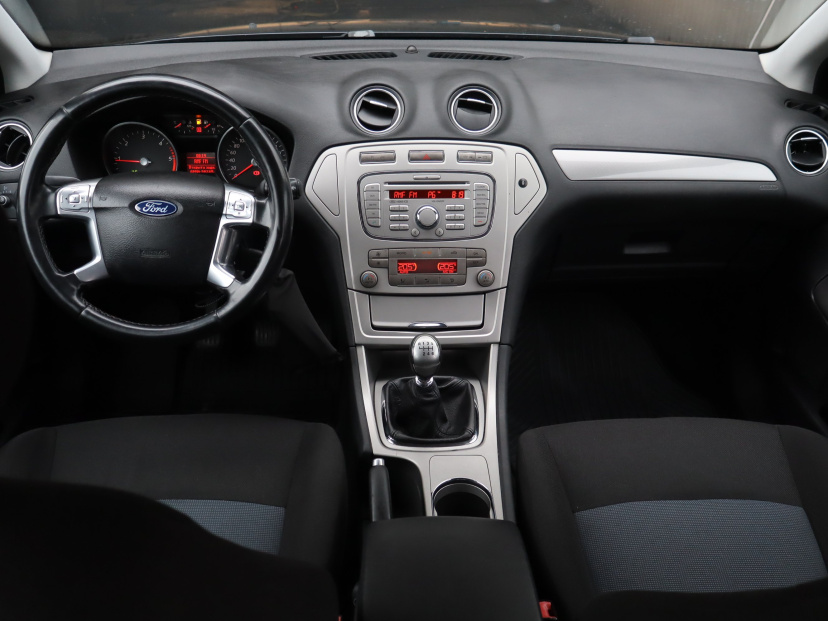 Ford Mondeo, 2010